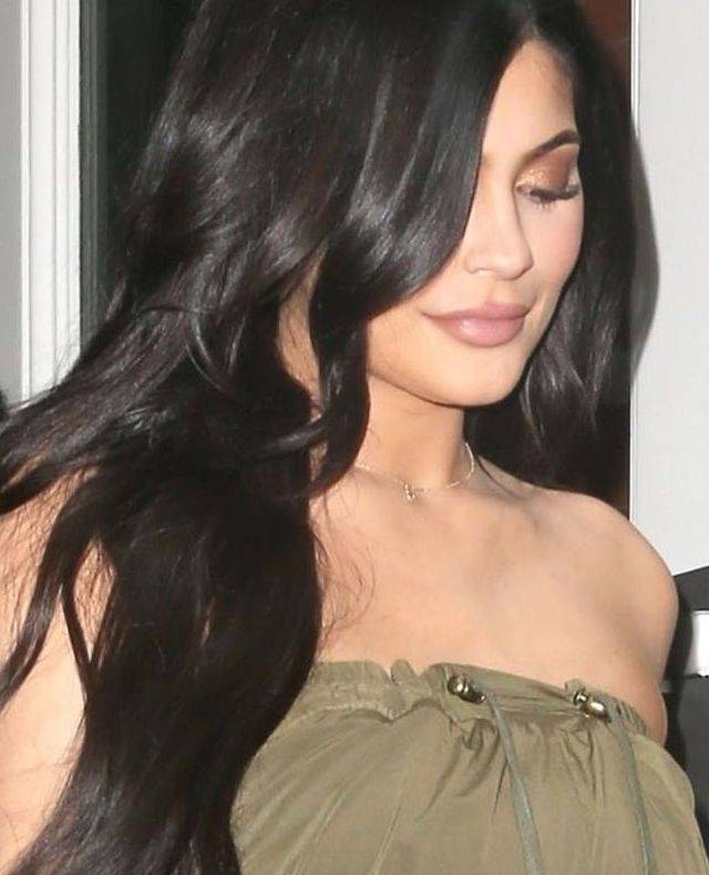 Miłość KWITNIE! Kylie Jenner i Travis Scott na RANDCE (ZDJĘCIA)