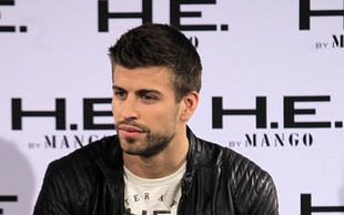 Gerard Pique – ukochany Shakiry twarzą Mango (FOTO)