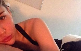 Miley Cyrus ma doła? (FOTO)