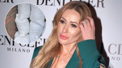 Ktoś przywiózł to do domu Sylwii Peretti. Stos worków pod bramą, a ona w szoku