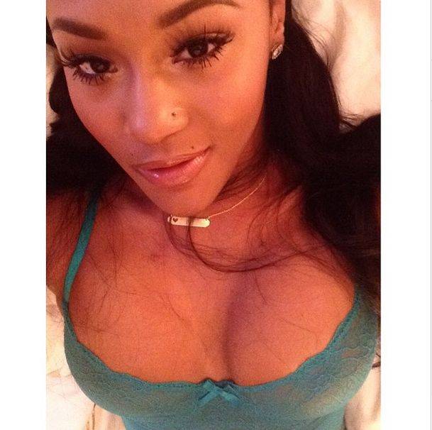 Lira Galore – nowa dziewczyna Drake’a