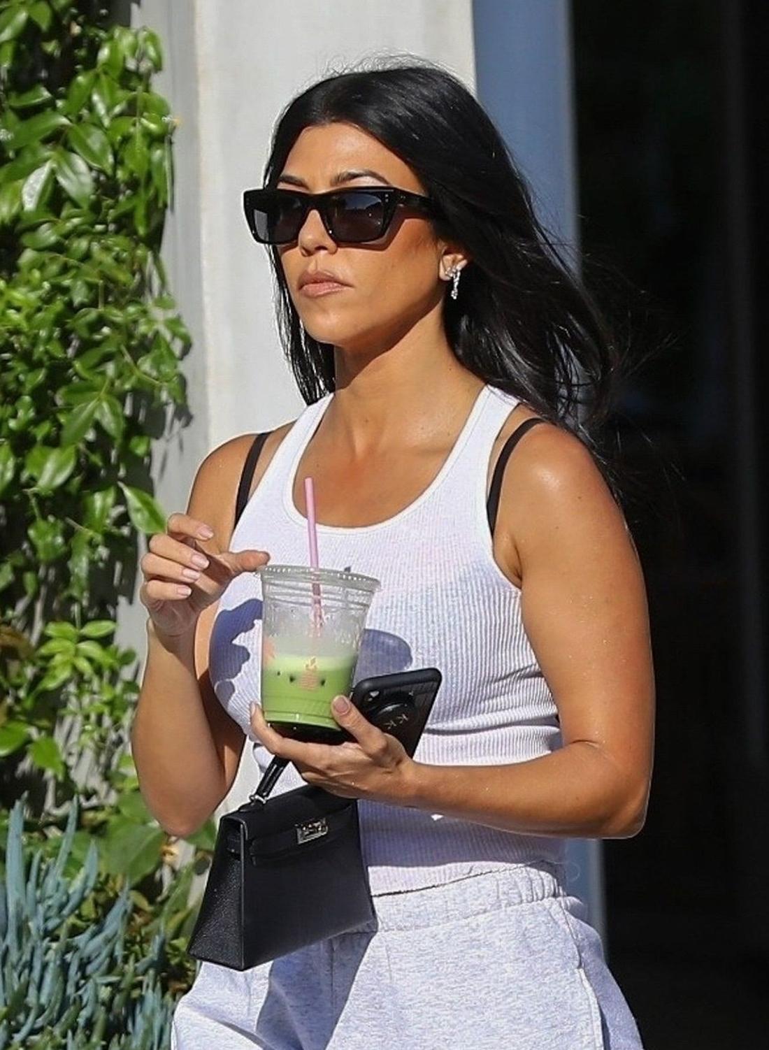 Kourtney Kardashian Kourtney Kardashian