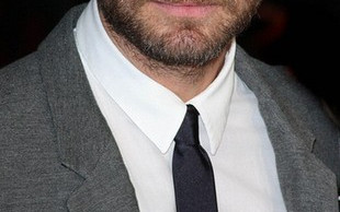 Jude Law nawet prywatnie wygląda jak Watson (FOTO)