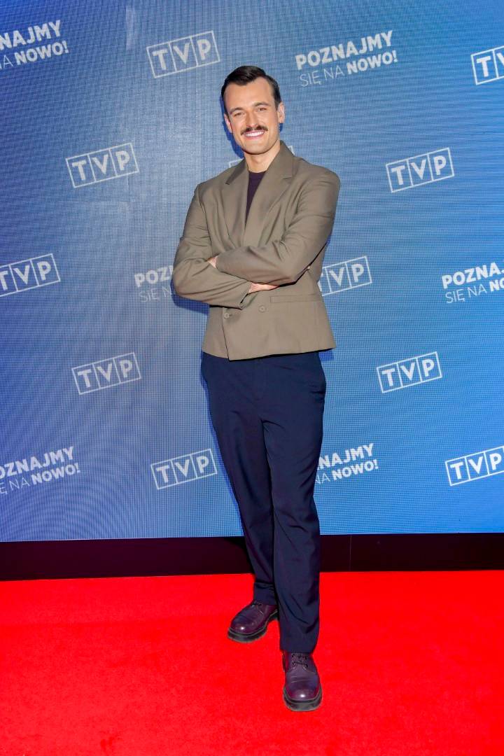 Gwiazdy TVP na jesiennej ramówce: Wiśniewski, Dowbor, Gąsiewska, Tadla, Kurdej-Szatan… (FOTO)