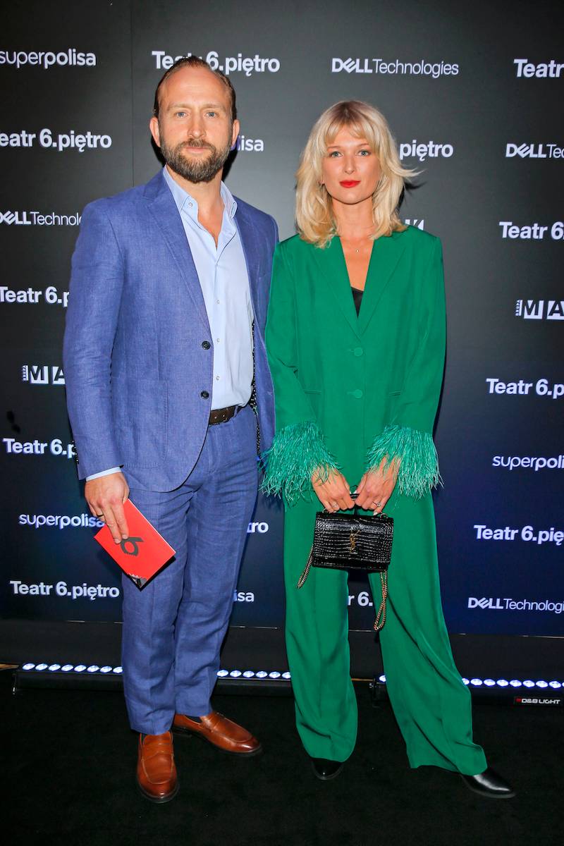 Plejada gwiazd w teatrze Żebrowskiego. Kuba Wojewódzki zabrał ze sobą Annę Markowską! Edward Miszczak z Anną Cieślak, Rafał Trzaskowski z żoną