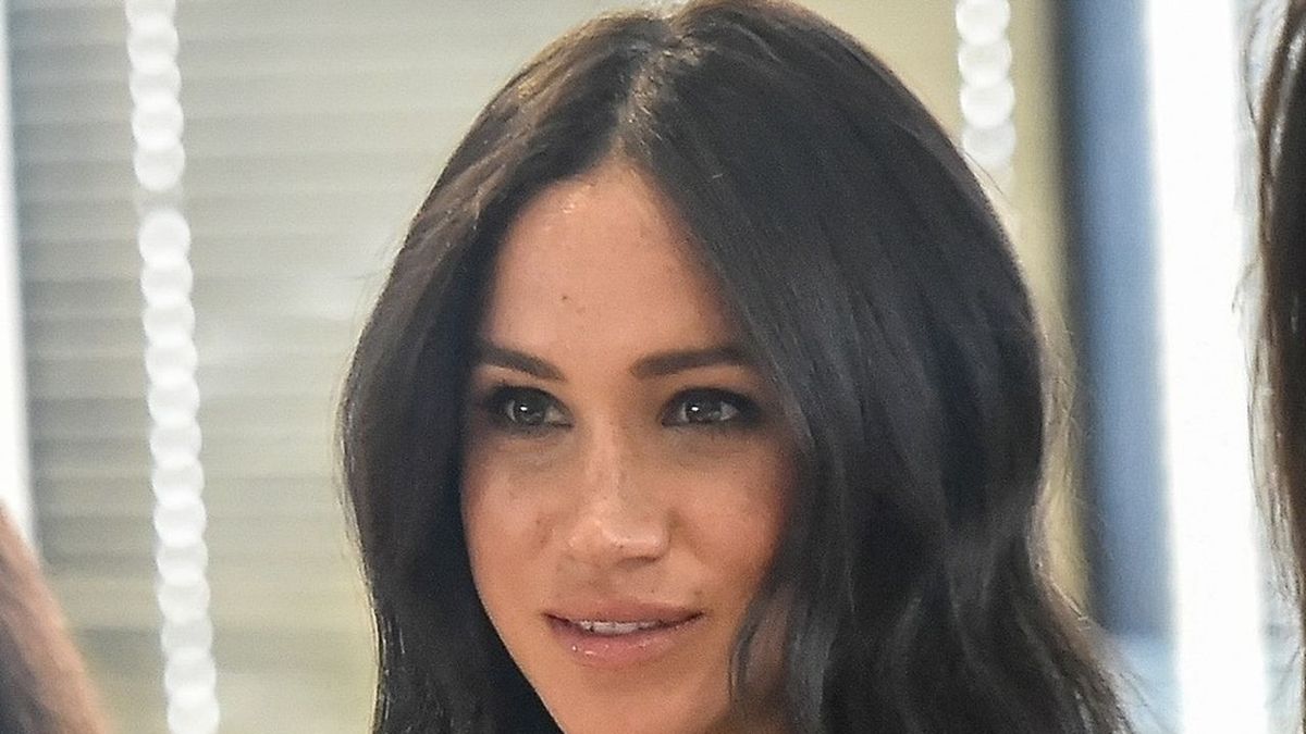 Johannesburg, SOUTH AFRICA - Meghan Markle The Duchess of Sussex is seen during a visit to the University of Johannesburg, South Africa, part of the Association of Commonwealth Universities (ACU), of which she was announced as Patron in January 2019. *UK Clients - Pictures Containing Children Please Pixelate Face Prior To Publication*, Image: 474475221, License: Rights-managed, Restrictions: RIGHTS: WORLDWIDE EXCEPT IN NETHERLANDS, Model Release: no, Credit line: BACKGRID / Backgrid USA / Forum