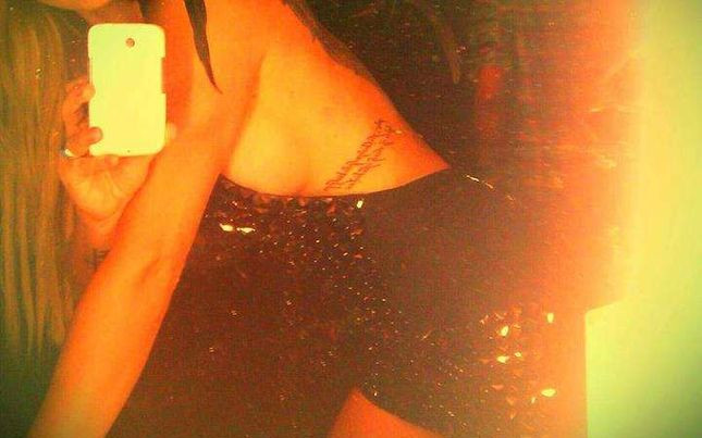 Doda ma nowy tatuaż! Fajny?