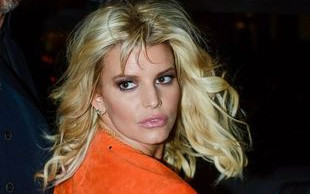 Jessica Simpson trafi na odwyk?