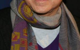 Wybitny muzyk, Paul Simon, został aresztowany