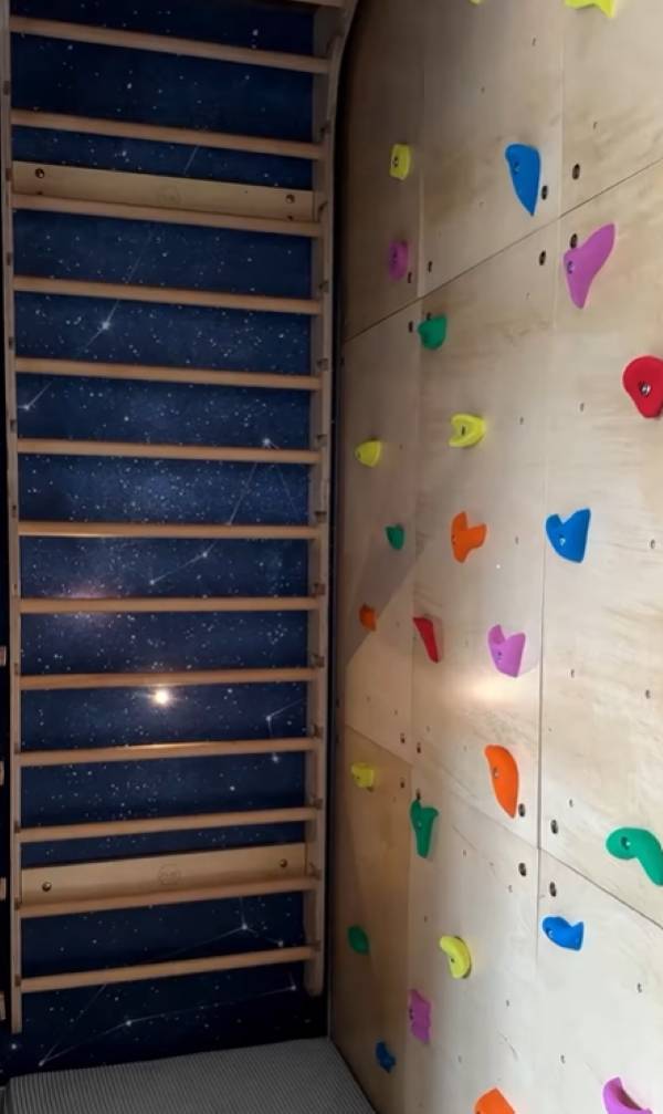 Maffashion urządziła nowy pokój syna! Kosmiczna przystań i ścianka wspinaczkowa to dopiero początek (FOTO)