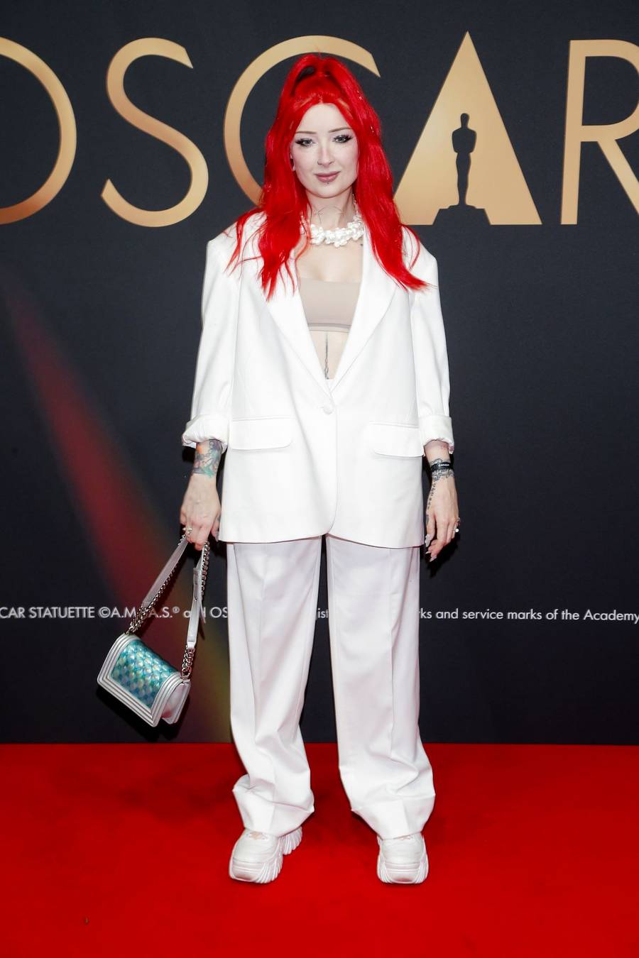 Wieczór Oscarowy polskich gwiazd. Julia Wieniawa z siostrą, Patricia Kazadi, ognista Red Lipstick Monster… (FOTO)