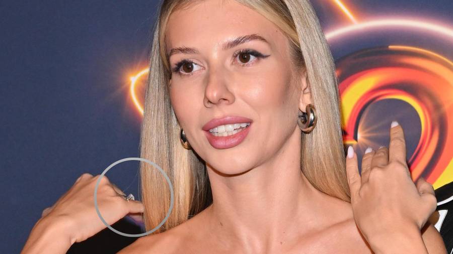 Leon Myszkowski z narzeczoną na Sylwestrze z Dwójką 2025, fot. KAPiF