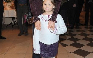 Anna Samusionek wróciła do grzecznej fryzury (FOTO)