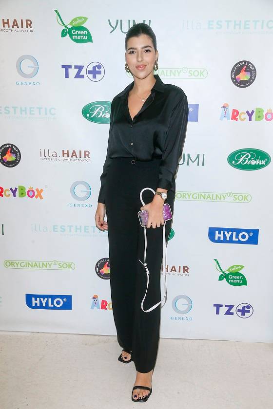 Gala Influencer’s Top 2022. Pierwsza ścianka Hanny Żudziewicz od czasu porodu, Agata Rubik odsłania brzuch…