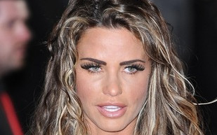 Katie Price i jej przedłużane włosy