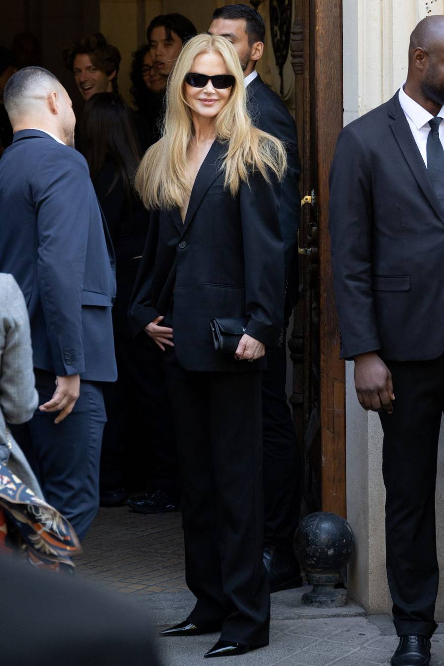 Plejada gwiazd na paryskim pokazie Balenciagi. Anielska Kim Kardashian, singielka Katty Perry, Lauren Sanchez…(FOTO)