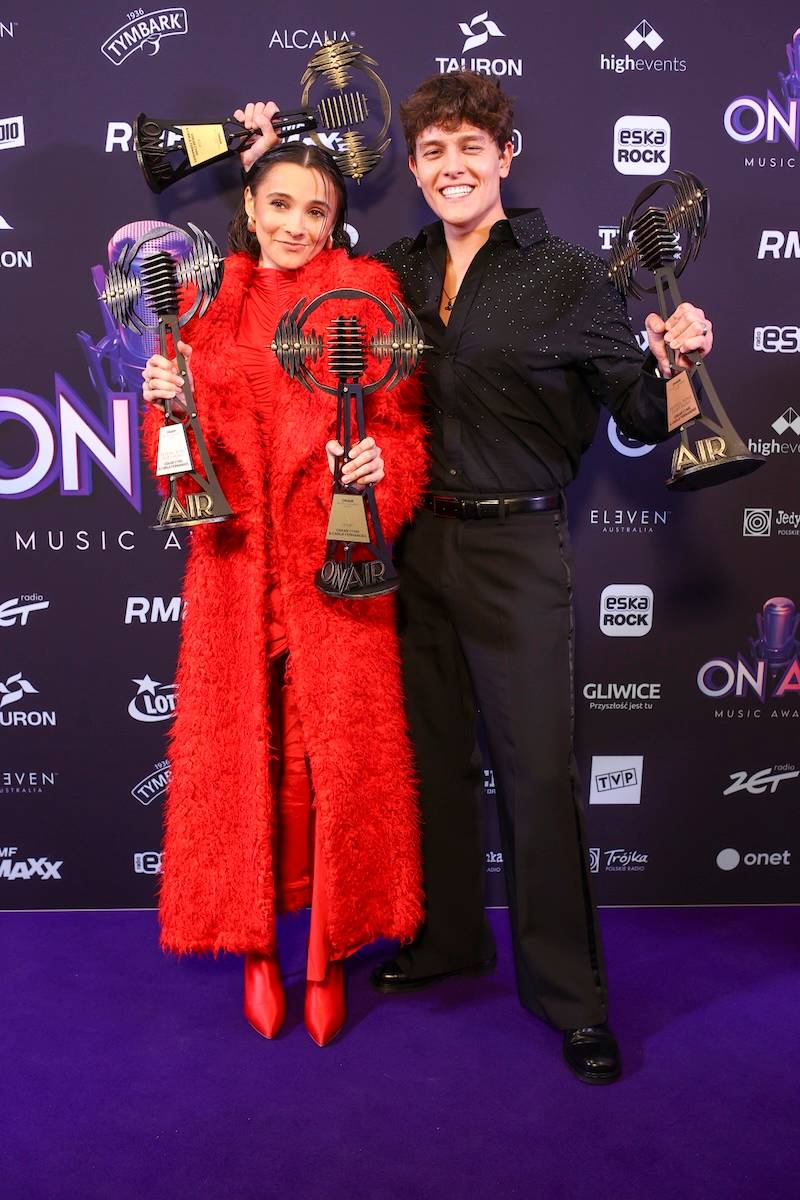 Szalone stylizacje gwiazd na “On Air Music Awards 2025”! Agnieszka Chylińska, OGNISTA Sarsa, Kayah (FOTO)