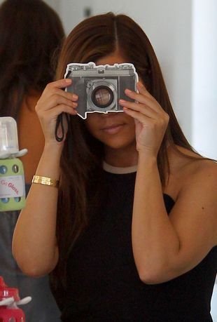 kourtney-kardashian-37-R1