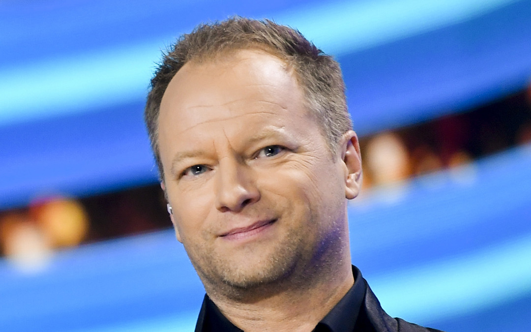 Jak Maciej Stuhr poradził sobie w roli prowadzącego Sopot Festival?