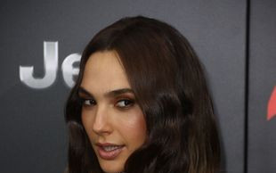 Na flesze działała jak magnes! (FOTO)