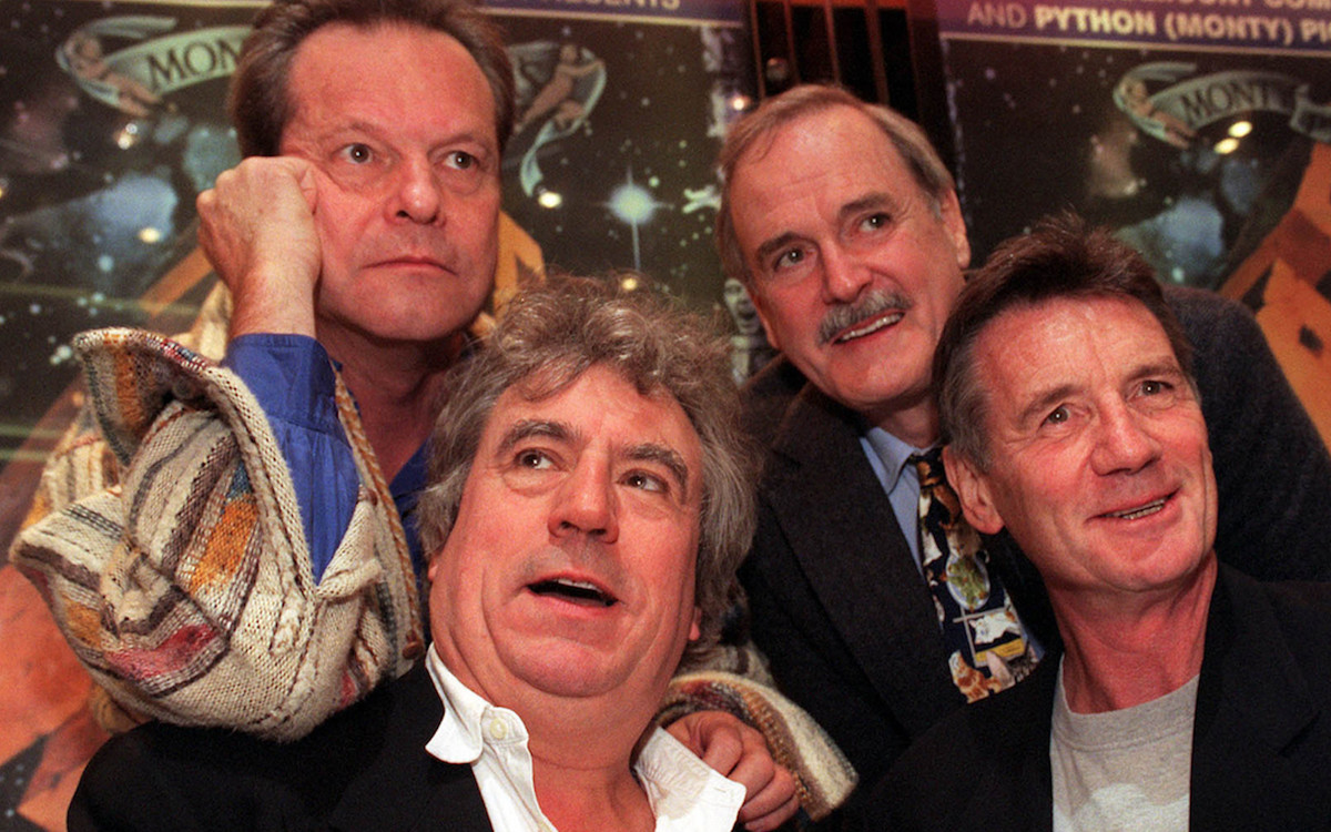 Członek legendarnej grupy Monty Python NIE ŻYJE!