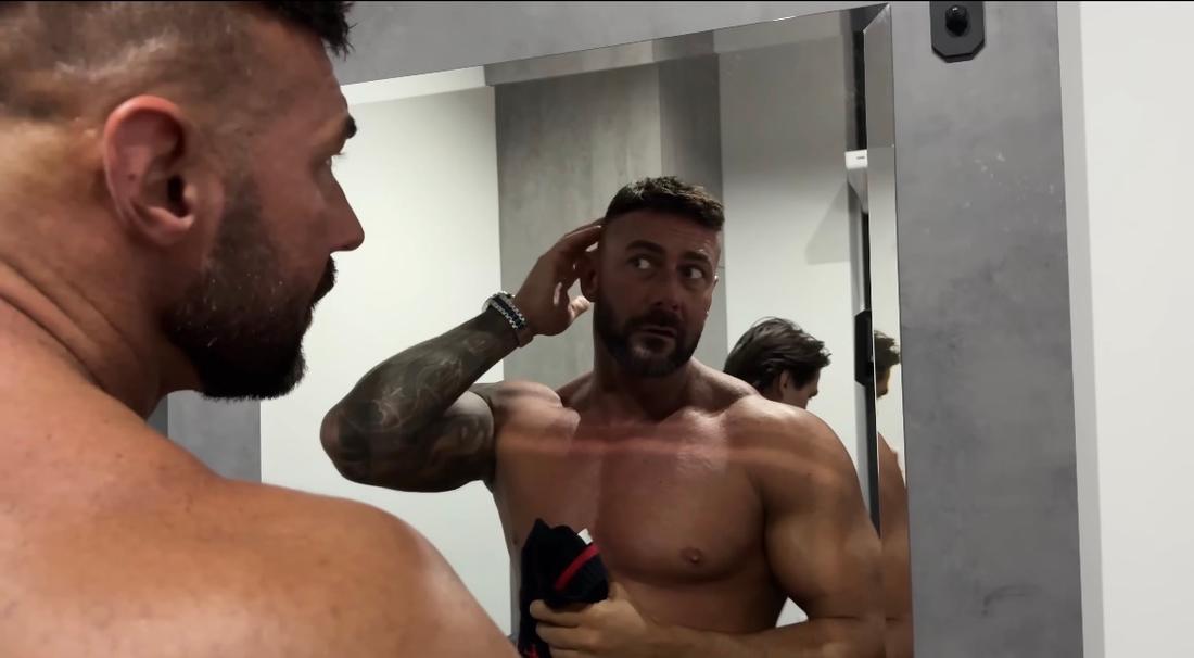 Marcin, partner Julii Von Stein, fot. YouTube