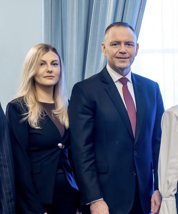 Nina Nawrocka na spotkaniu z Dodą