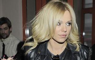 Projektanci nie chcą wypożyczać Dodzie ubrań