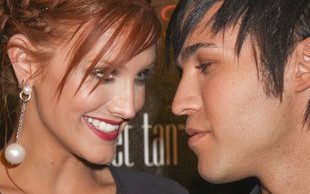 Ashlee Simpson coraz większa