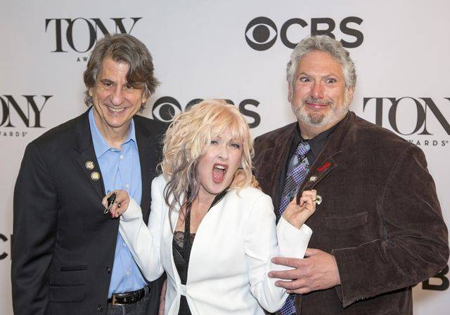 Szalona Cyndi Lauper