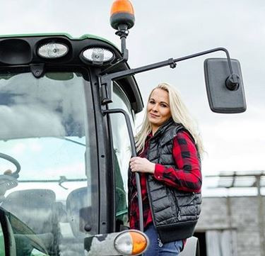 Nie - dla mnie to totalna żenada!