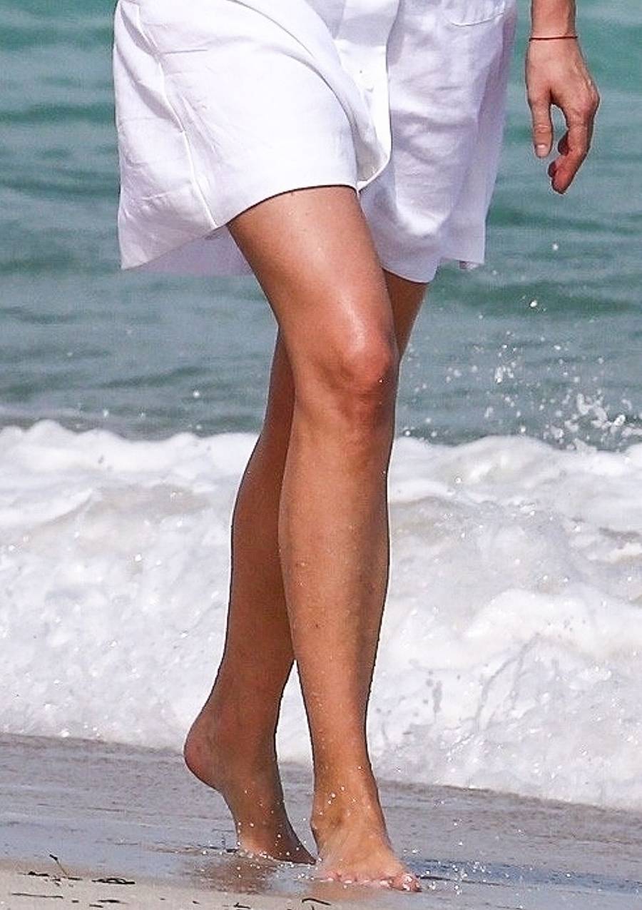 Zgrabne nogi Ivanki Trump