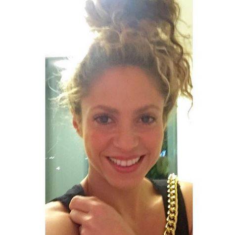 KOSZMAR! Shakira STRACI swoje piękne włosy?