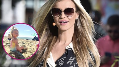 Córka Joanny Krupy szaleje na plaży! Ależ ona rośnie!