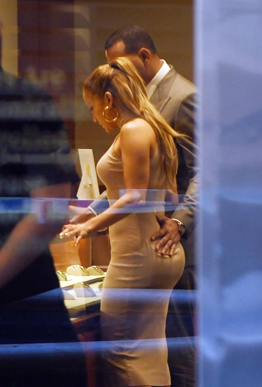 Jennifer Lopez kończy 49 lat