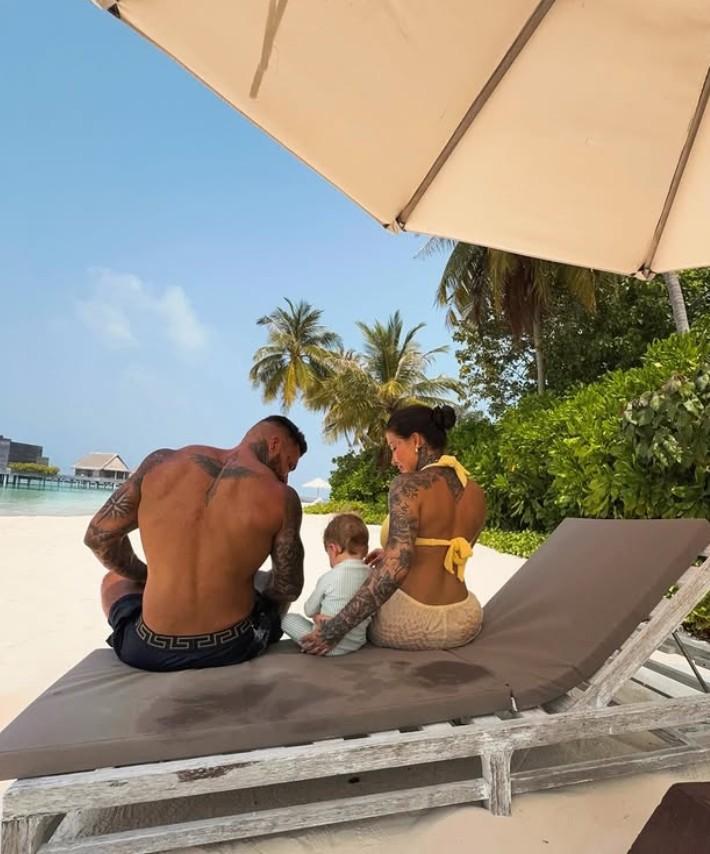 Deynn z rodziną na Malediwach, fot. Instagram