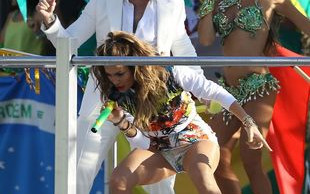 Pitbull chce stworzyć z Lopez parę na miarę Brangeliny