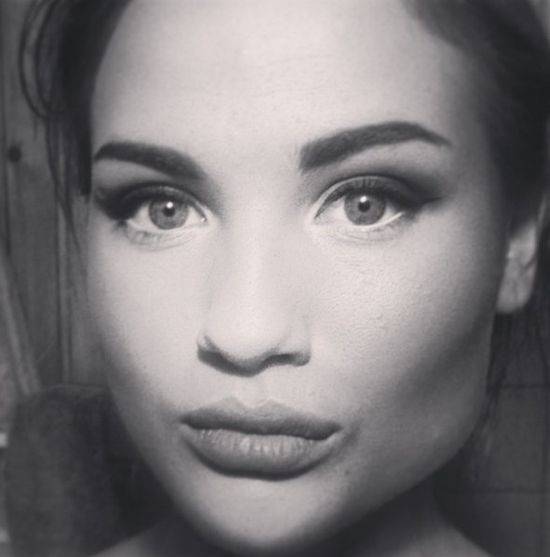 Karolina Gilon – gwiazda miłości na bogato