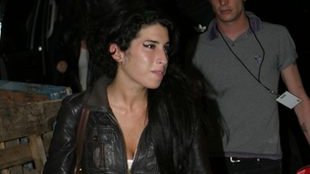 Spuchnięta buzia Amy Winehouse