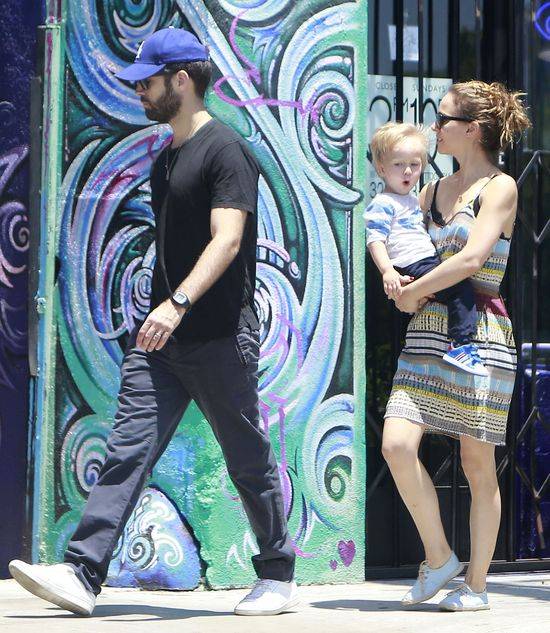 Natalie Portman z rodzinką