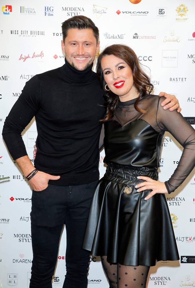 Charytatywny pokaz mody “Gwiazdy dzieciom”. Mandaryna zadebiutowała z nowym partnerem