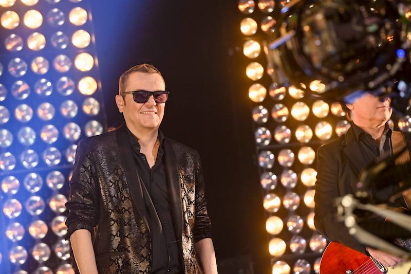 TVP ujawniło gwiazdy Sylwestra z Dwójką! Takich zmian w obsadzie jeszcze nie było (FOTO)