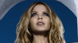 Kylie Minogue powraca jako Afrodyta (FOTO)