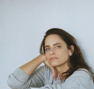 Amanda Peet, fot. YouTube