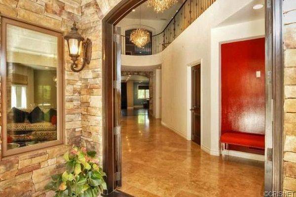 Tak mieszkała Kaley Cuoco