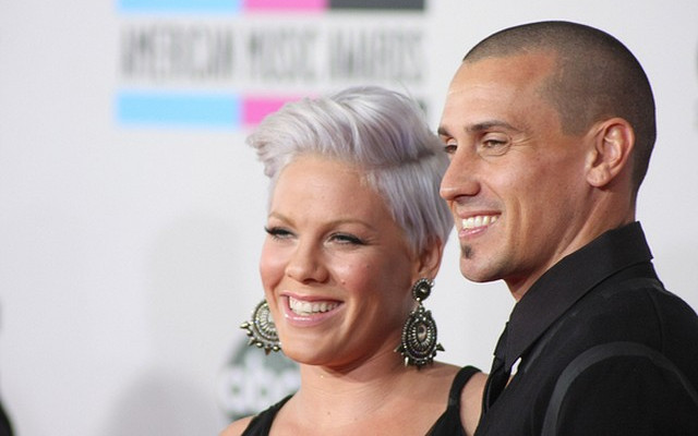 Pink i Carey Hart pokazują małą Willow Sage (FOTO)