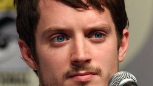 Elijah Wood broni marihuany