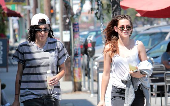 Uśmiechnięta Kristen Stewart