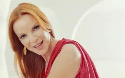 Co reklamuje Marcia Cross? (VIDEO)