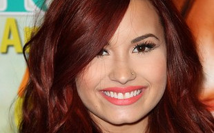 Demi Lovato znowu zmieniła kolor włosów (FOTO)